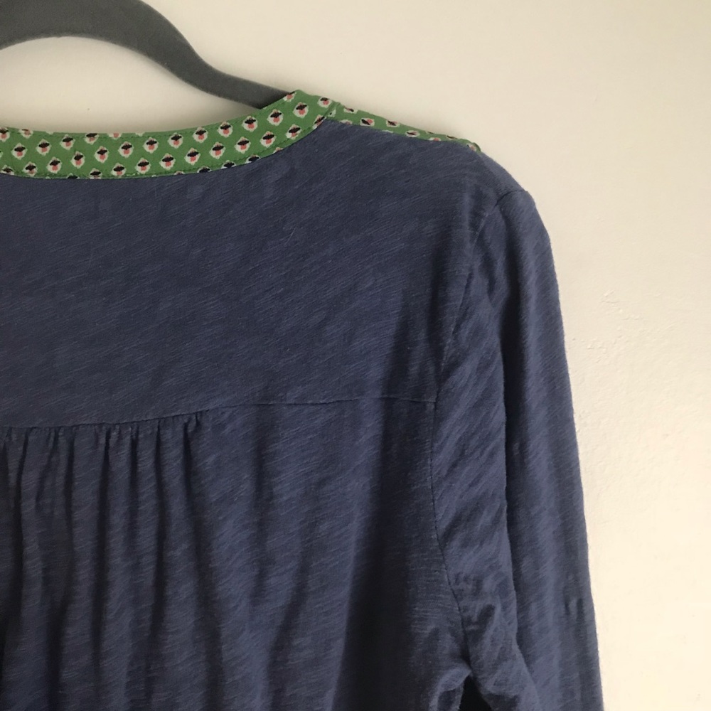 Deletta Ruffle Floral Top - Picture 5 of 5